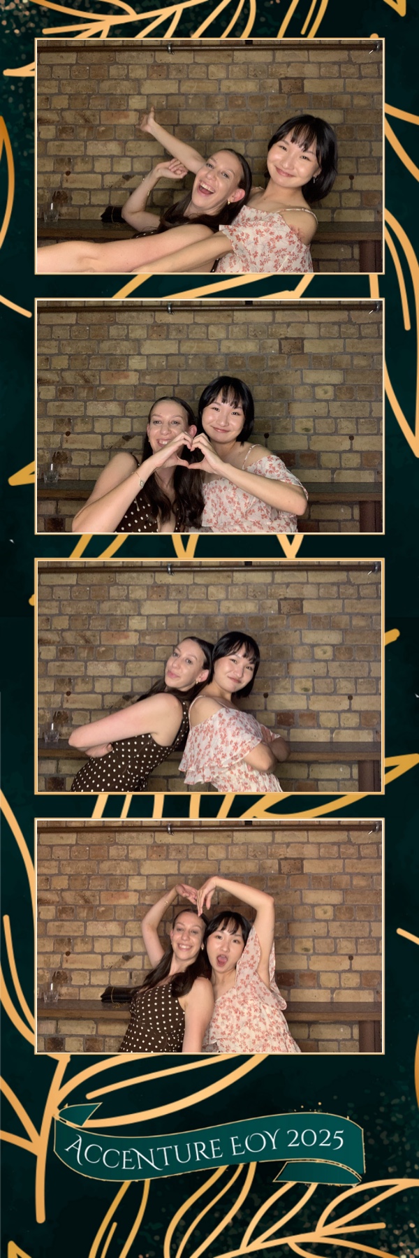 Accenture Christmas Party | View more photos from the event at gallery.photobooth.co.nz/u/SelfieCentral/Accenture-Christmas-Party