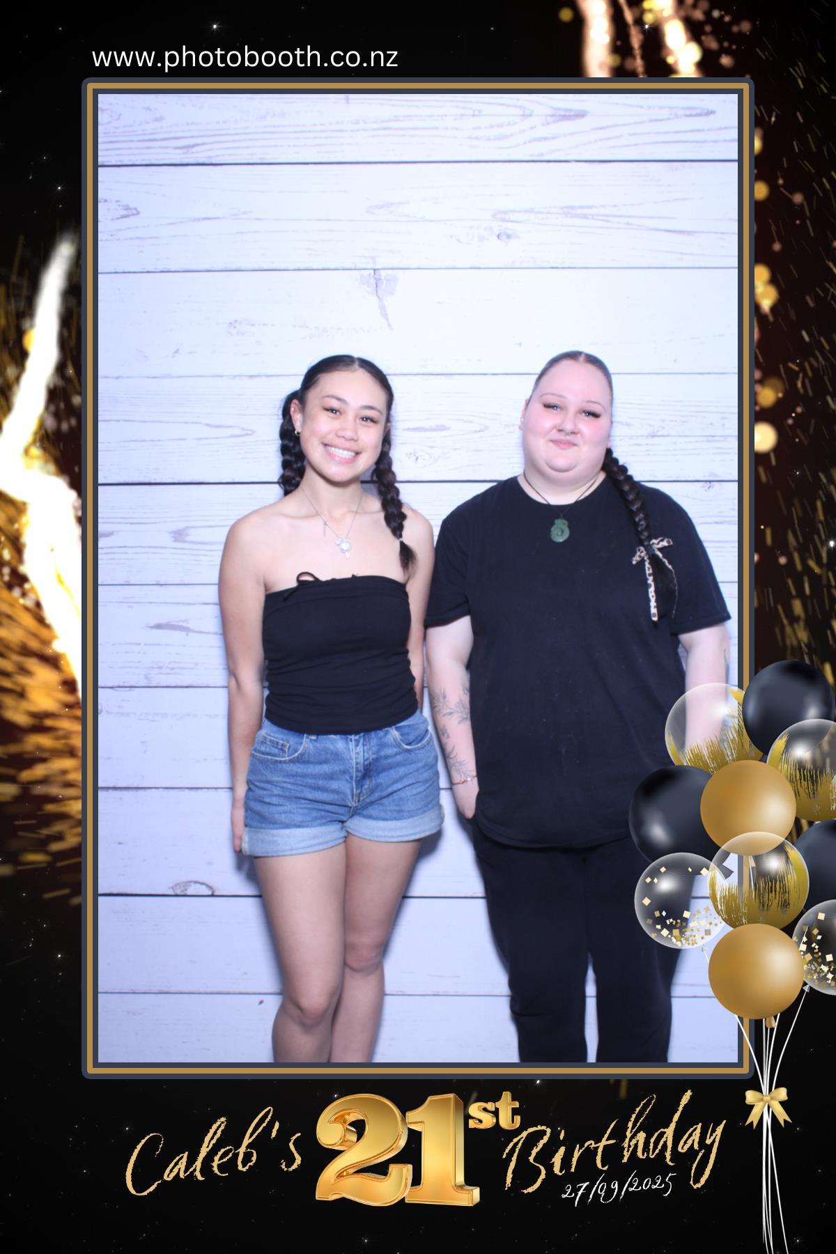 Caleb's 21st | View more photos from the event at gallery.photobooth.co.nz/u/SelfieCentral/Calebs-21st