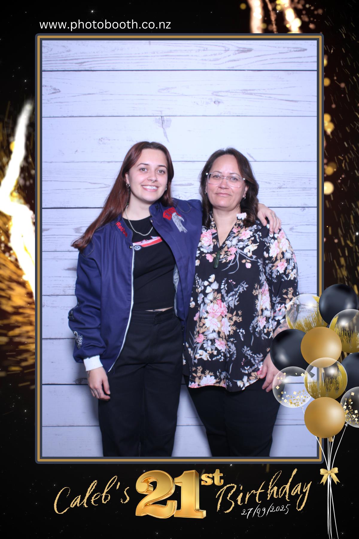 Caleb's 21st | View more photos from the event at gallery.photobooth.co.nz/u/SelfieCentral/Calebs-21st