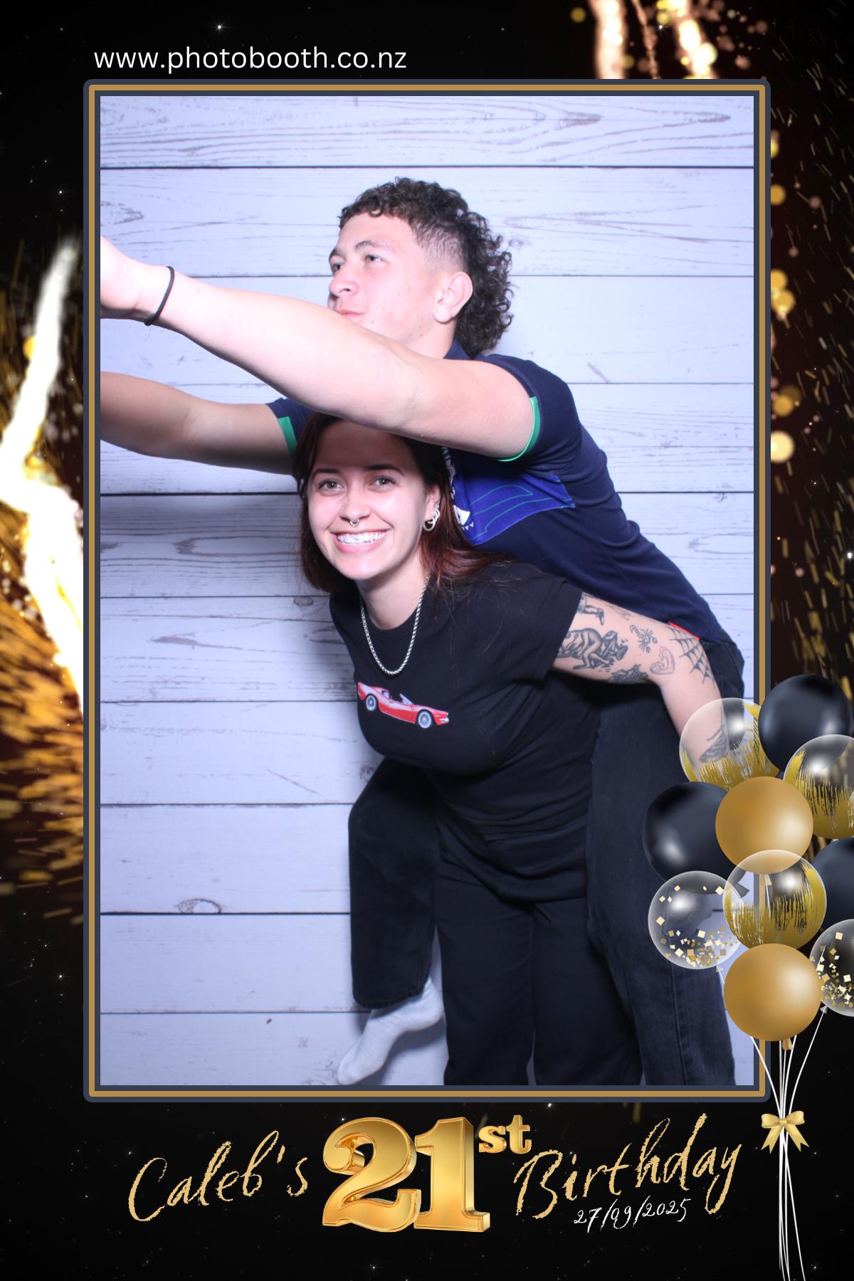Caleb's 21st | View more photos from the event at gallery.photobooth.co.nz/u/SelfieCentral/Calebs-21st