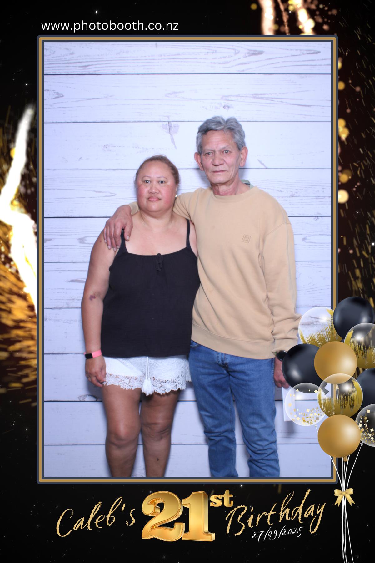 Caleb's 21st | View more photos from the event at gallery.photobooth.co.nz/u/SelfieCentral/Calebs-21st