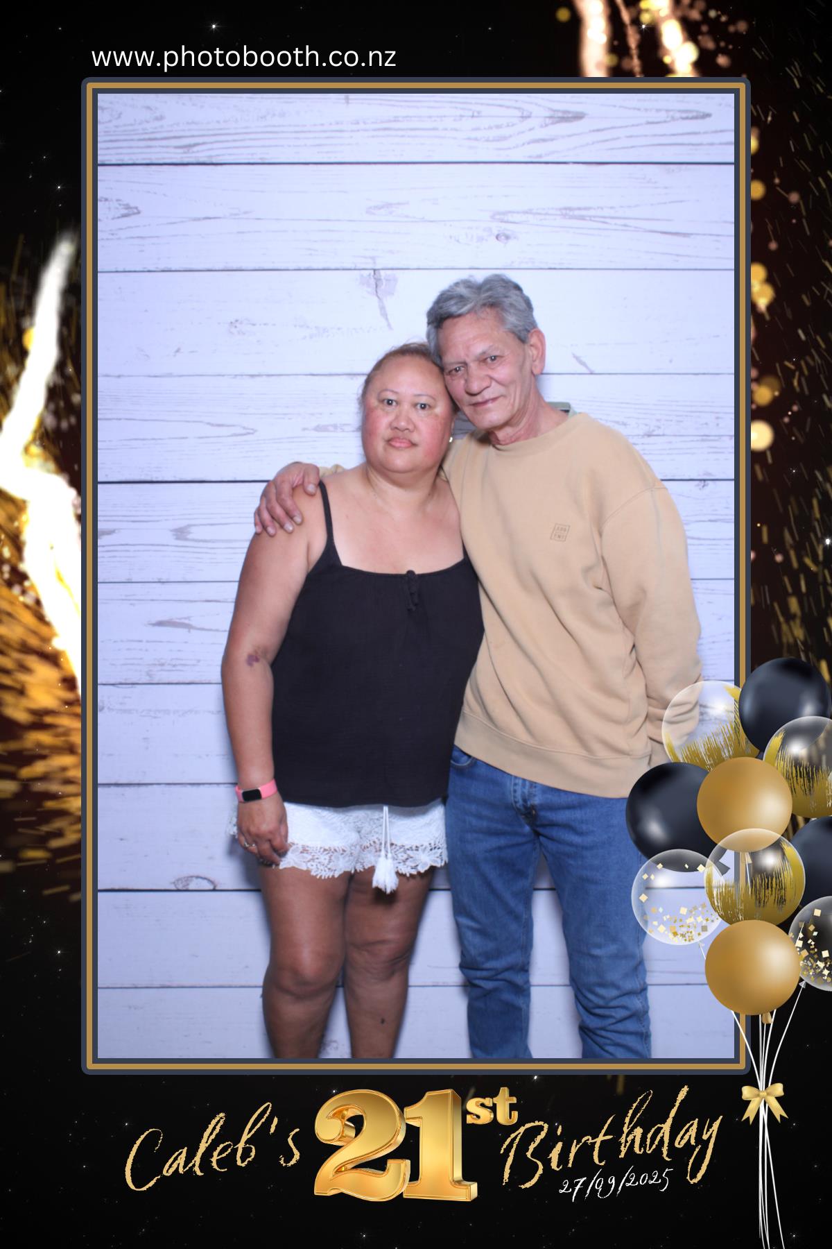 Caleb's 21st | View more photos from the event at gallery.photobooth.co.nz/u/SelfieCentral/Calebs-21st