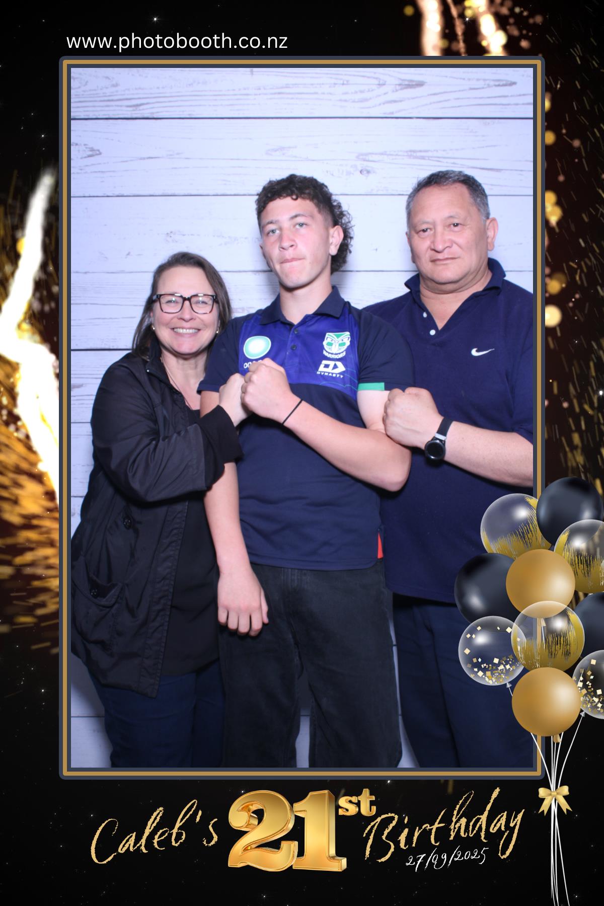 Caleb's 21st | View more photos from the event at gallery.photobooth.co.nz/u/SelfieCentral/Calebs-21st