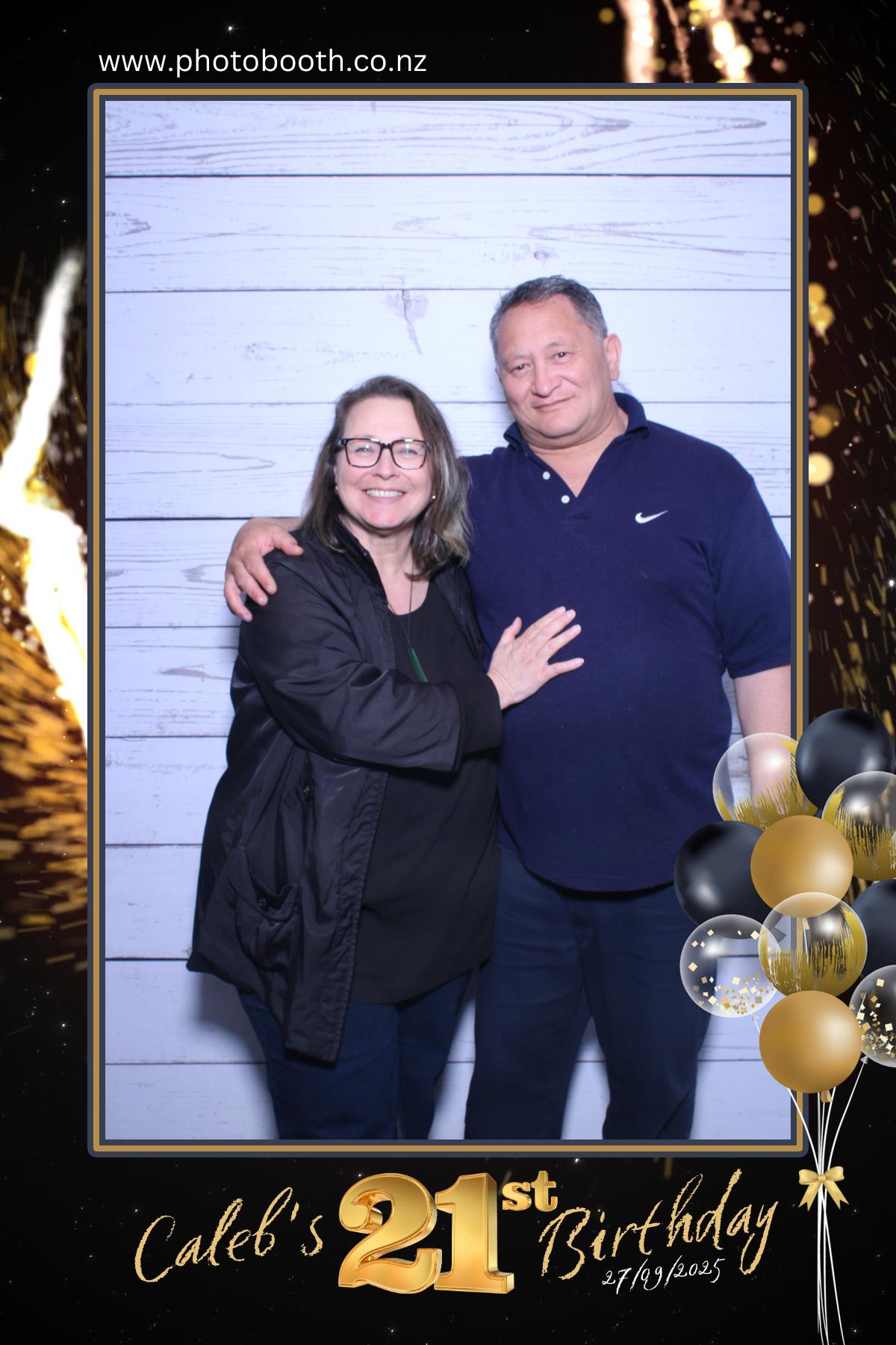 Caleb's 21st | View more photos from the event at gallery.photobooth.co.nz/u/SelfieCentral/Calebs-21st