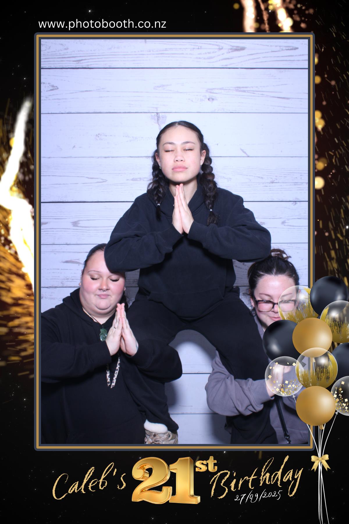 Caleb's 21st | View more photos from the event at gallery.photobooth.co.nz/u/SelfieCentral/Calebs-21st