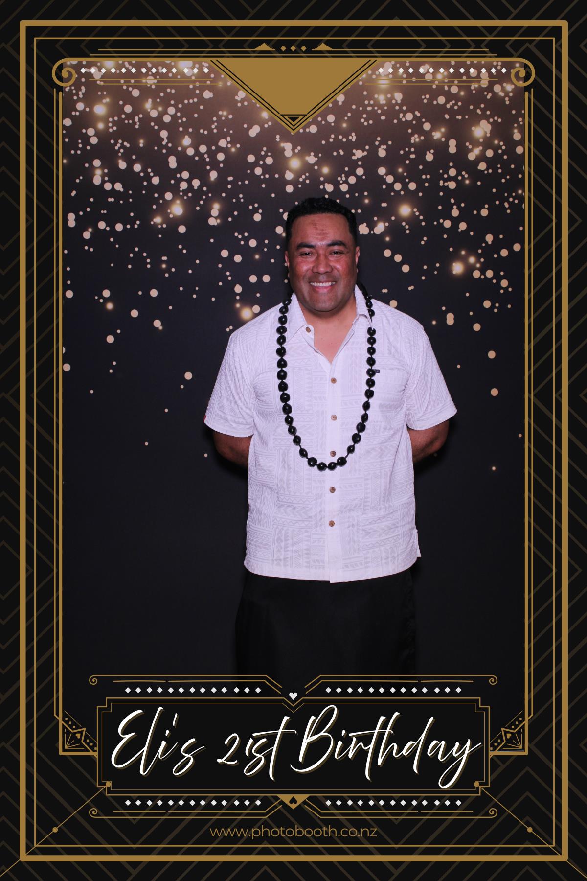 Elliot's 21st Birthday | View more photos from the event at gallery.photobooth.co.nz/u/SelfieCentral/Elliots-21st-Birthday