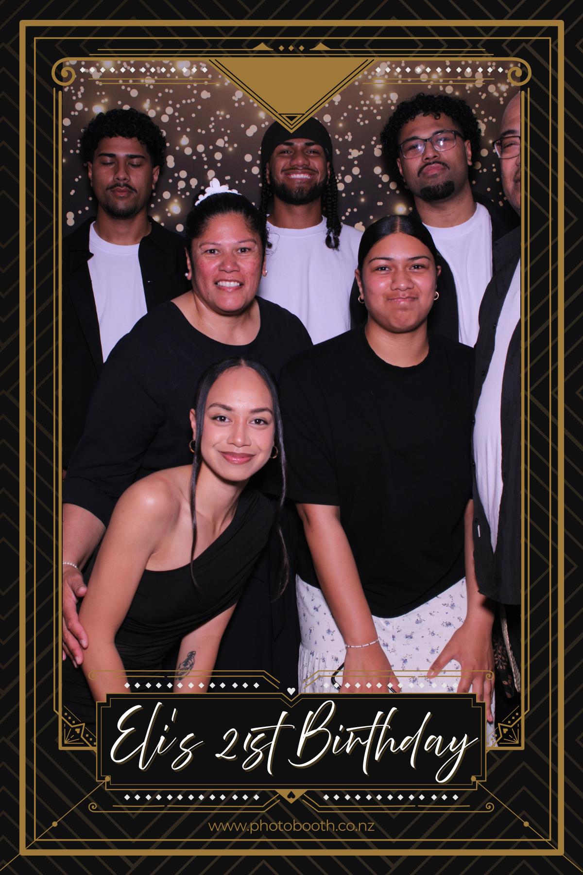 Elliot's 21st Birthday | View more photos from the event at gallery.photobooth.co.nz/u/SelfieCentral/Elliots-21st-Birthday