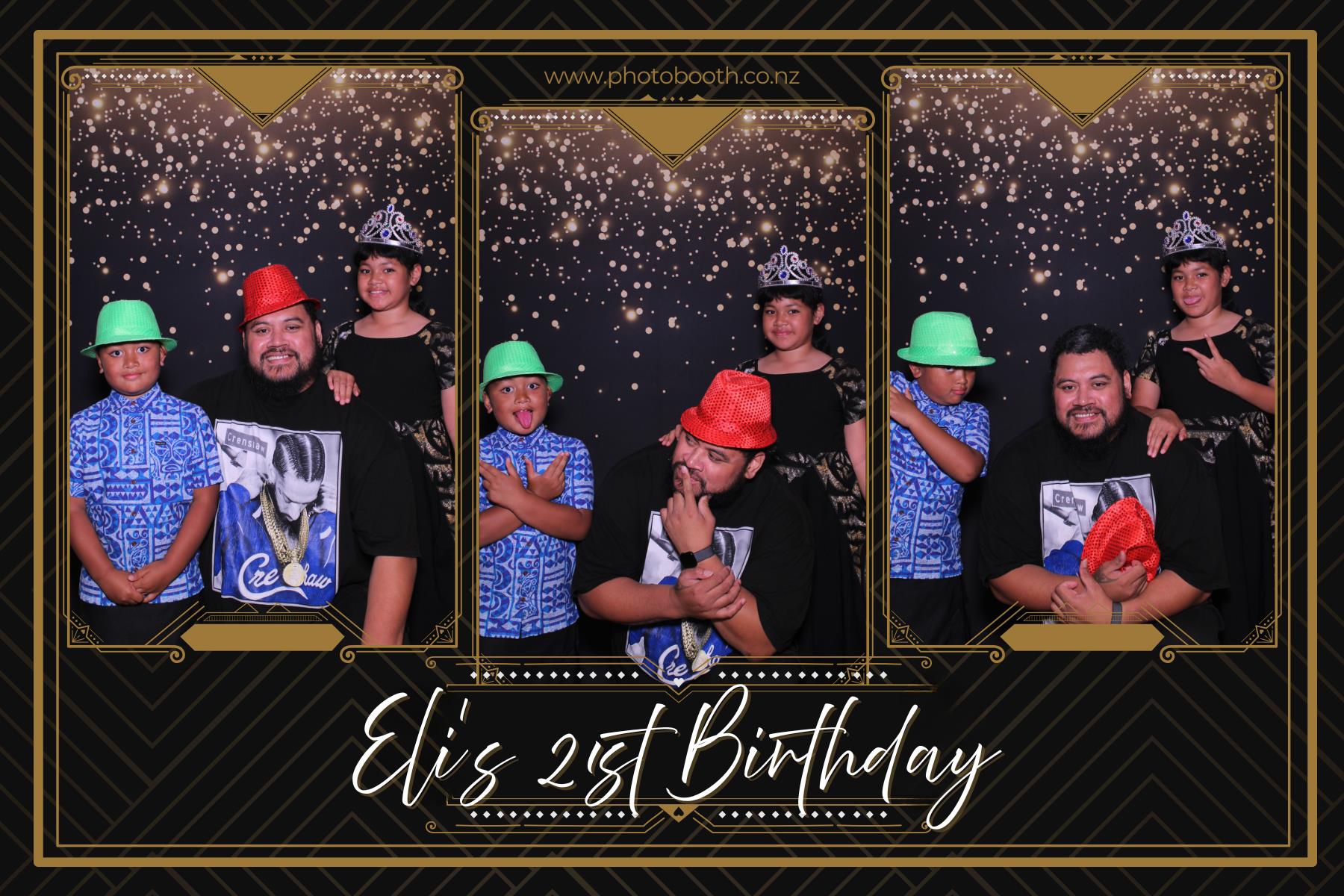 Elliot's 21st Birthday | View more photos from the event at gallery.photobooth.co.nz/u/SelfieCentral/Elliots-21st-Birthday