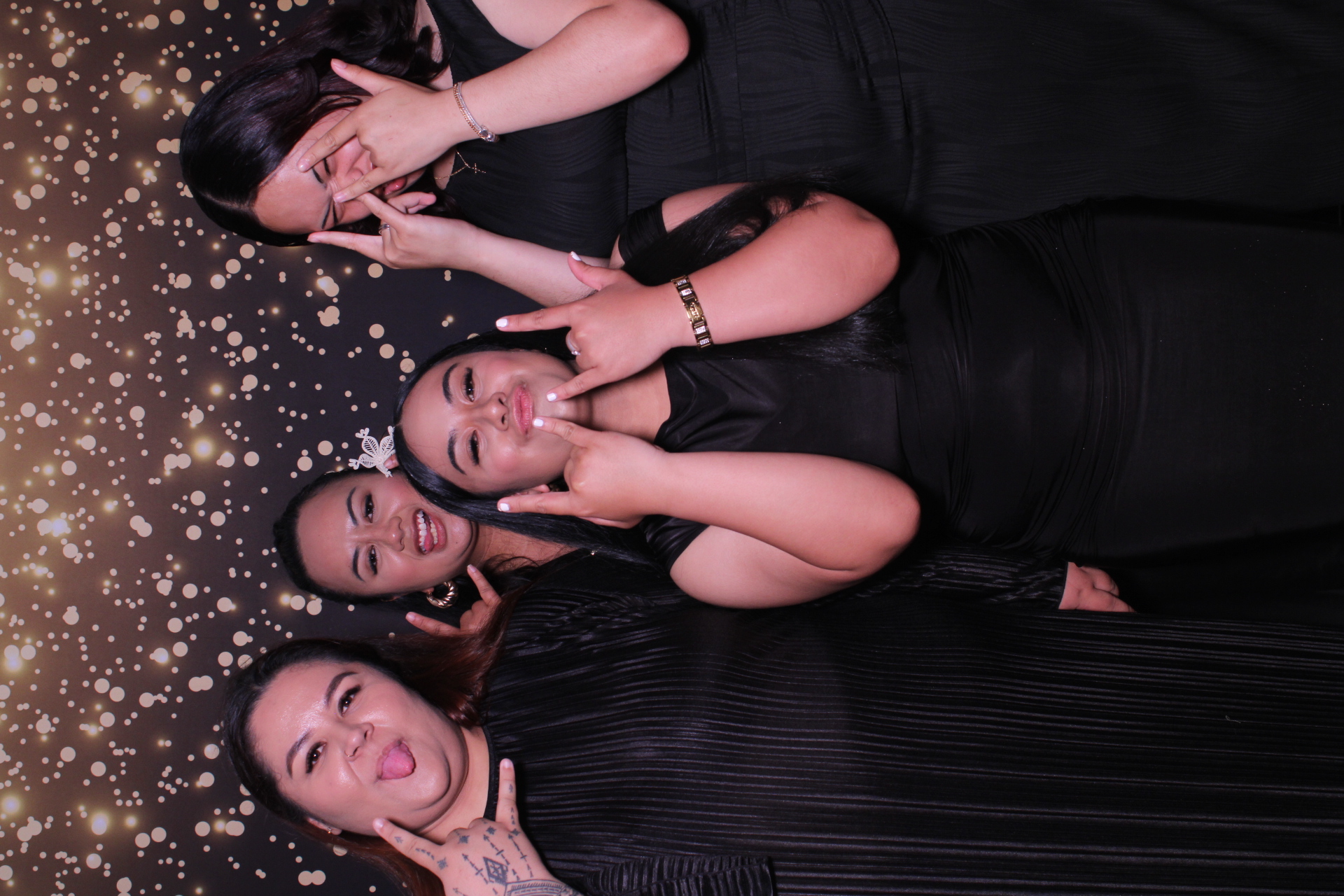 Elliot's 21st Birthday | View more photos from the event at gallery.photobooth.co.nz/u/SelfieCentral/Elliots-21st-Birthday