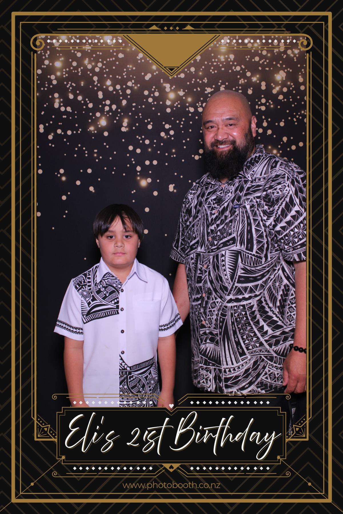 Elliot's 21st Birthday | View more photos from the event at gallery.photobooth.co.nz/u/SelfieCentral/Elliots-21st-Birthday