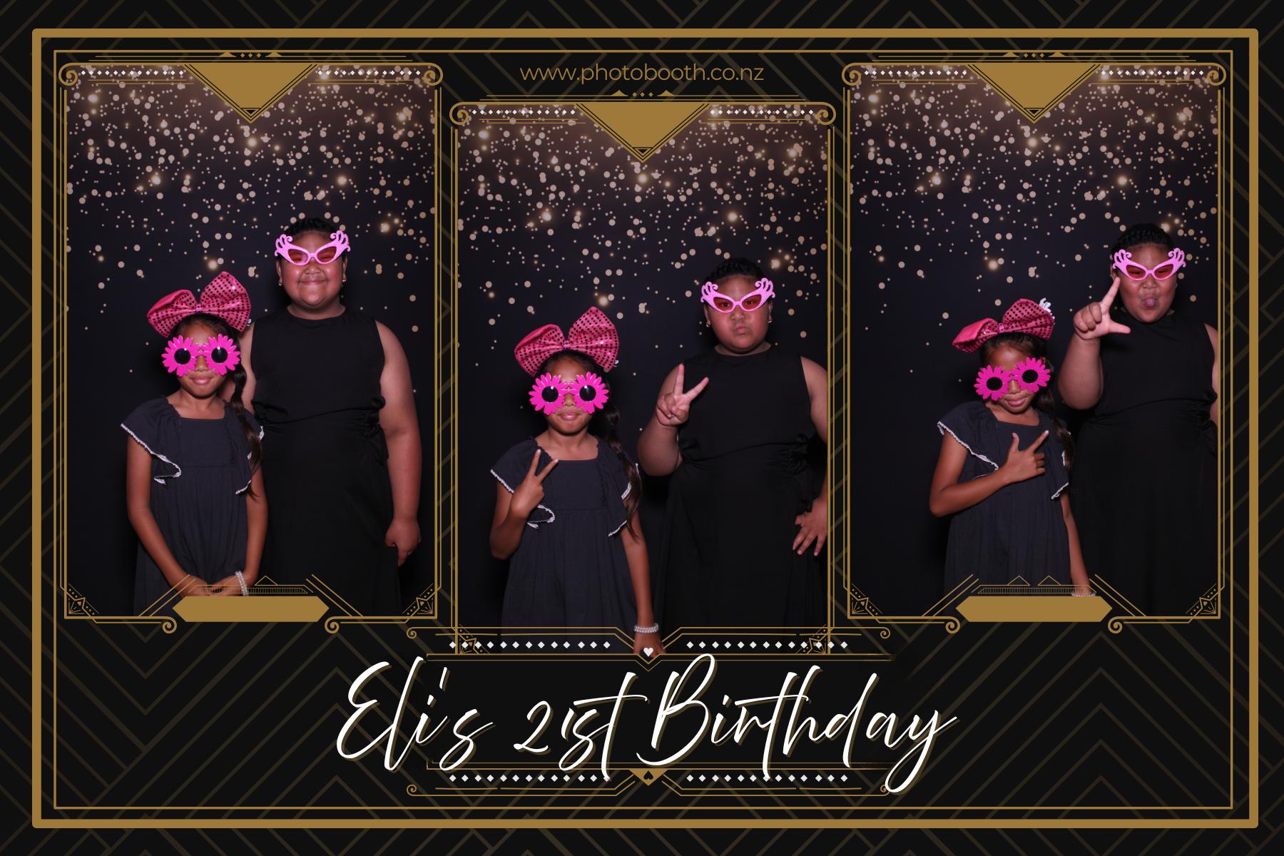 Elliot's 21st Birthday | View more photos from the event at gallery.photobooth.co.nz/u/SelfieCentral/Elliots-21st-Birthday