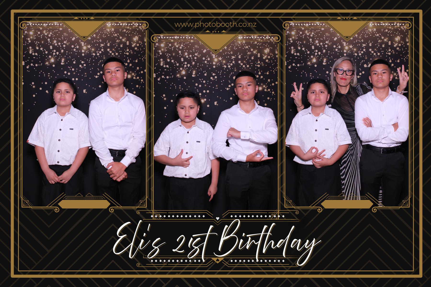 Elliot's 21st Birthday | View more photos from the event at gallery.photobooth.co.nz/u/SelfieCentral/Elliots-21st-Birthday