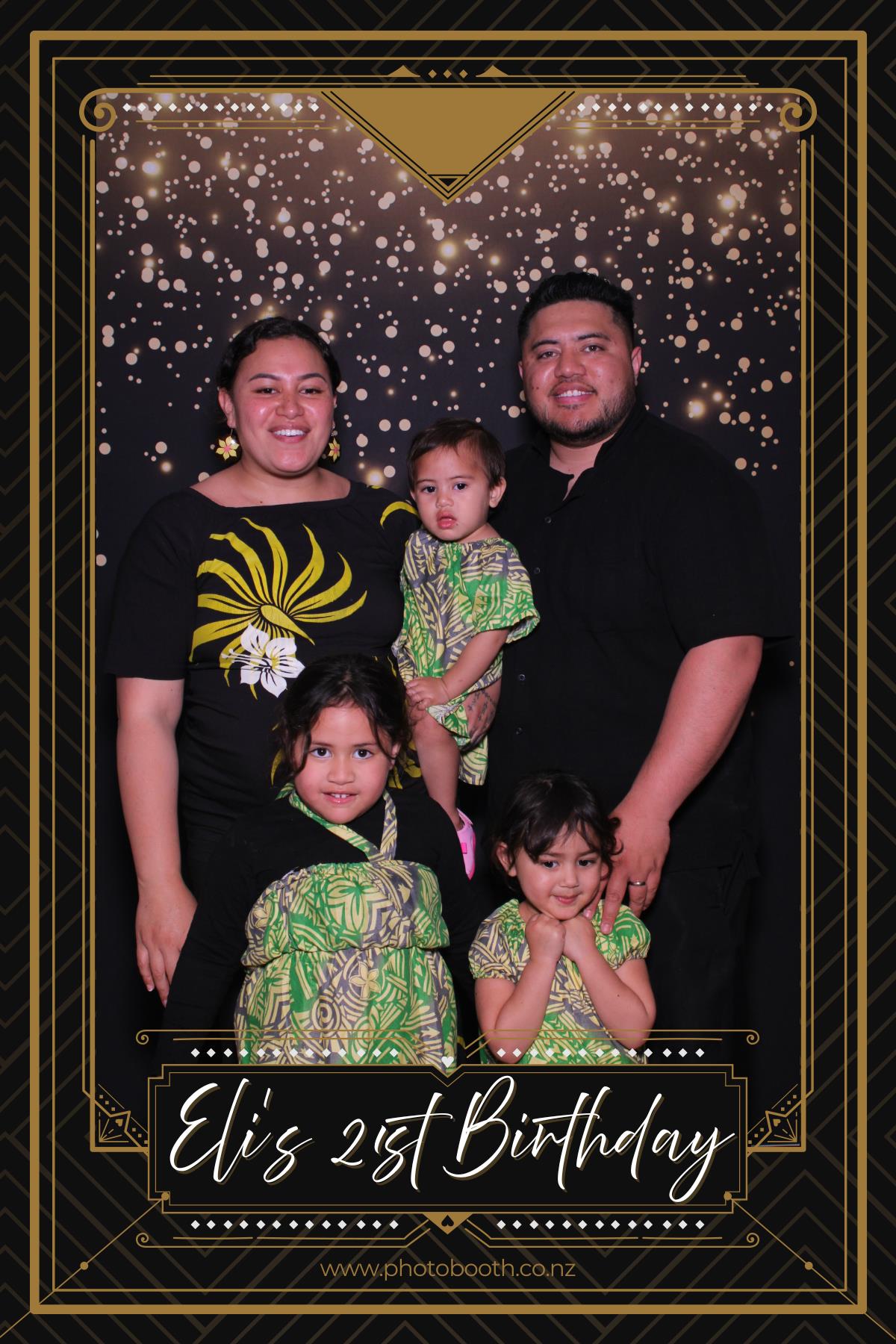 Elliot's 21st Birthday | View more photos from the event at gallery.photobooth.co.nz/u/SelfieCentral/Elliots-21st-Birthday