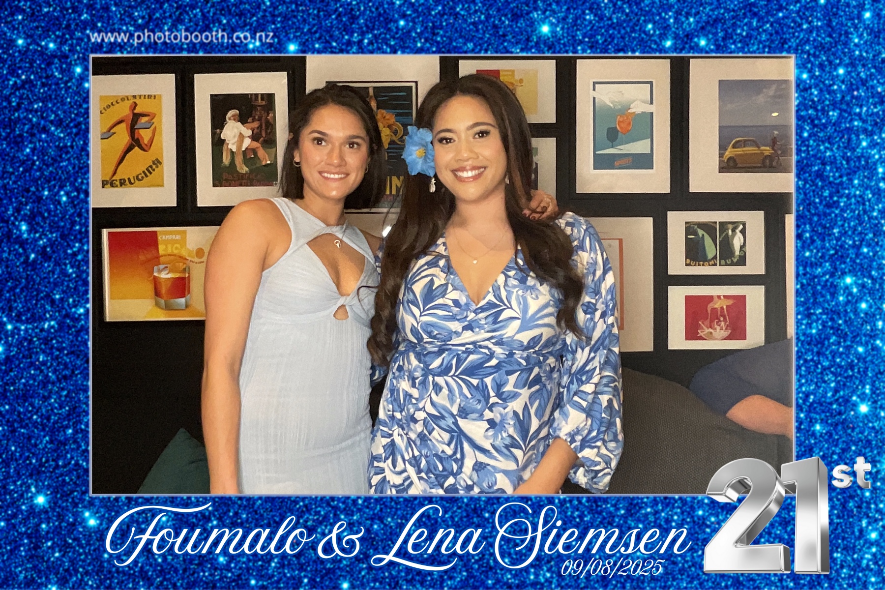 Foumalo & Lena Siemsen 21st Birthday | View more photos from the event at gallery.photobooth.co.nz/u/SelfieCentral/Foumalo-Lena-Siemsen-21st-Birthday