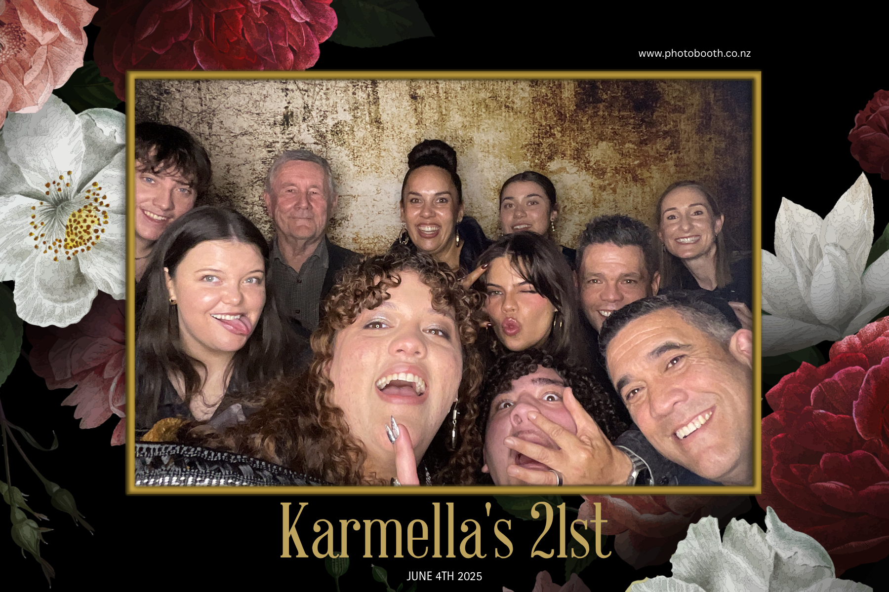 Karmella's 21st | View more photos from the event at gallery.photobooth.co.nz/u/SelfieCentral/Karmellas-21st