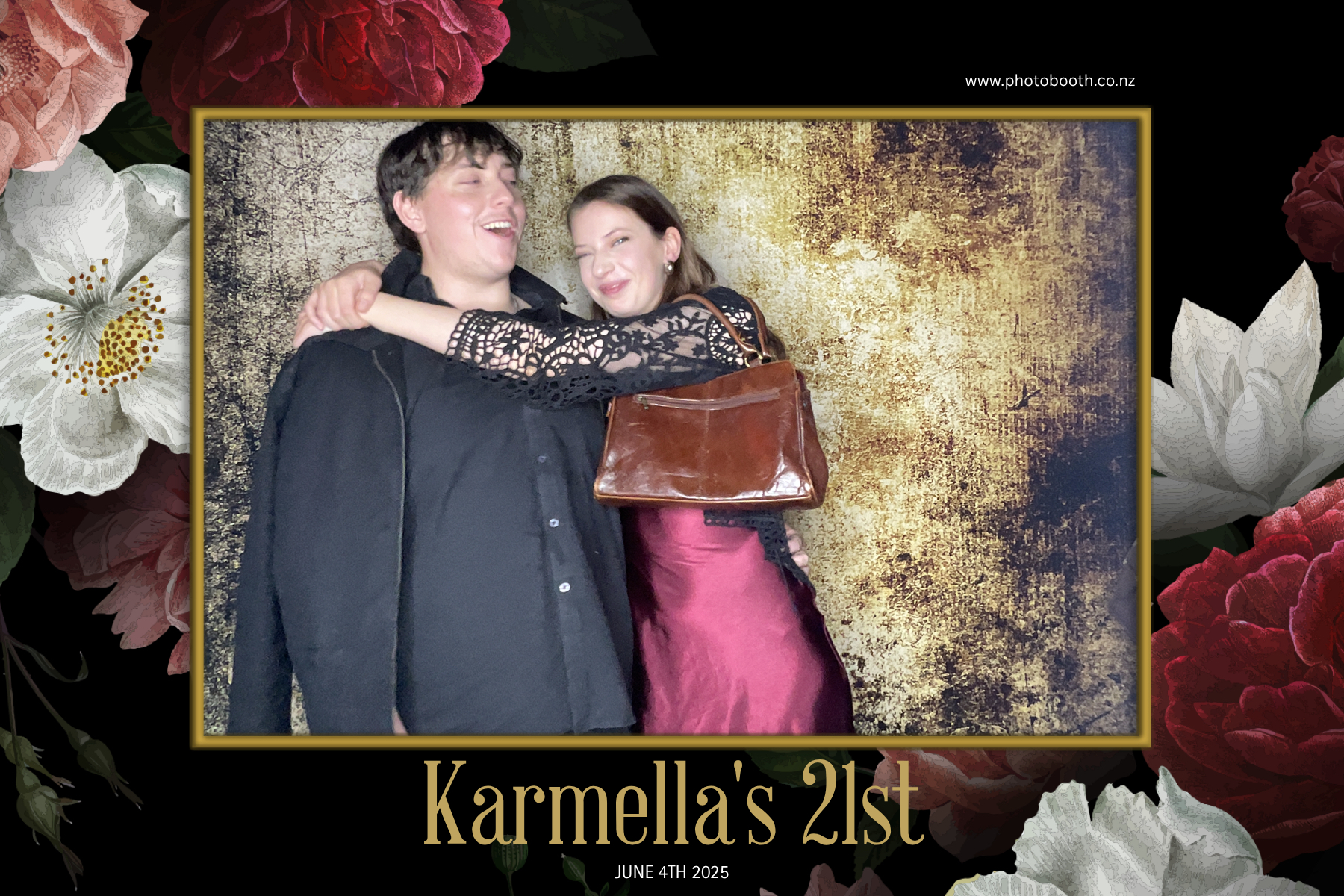 Karmella's 21st | View more photos from the event at gallery.photobooth.co.nz/u/SelfieCentral/Karmellas-21st