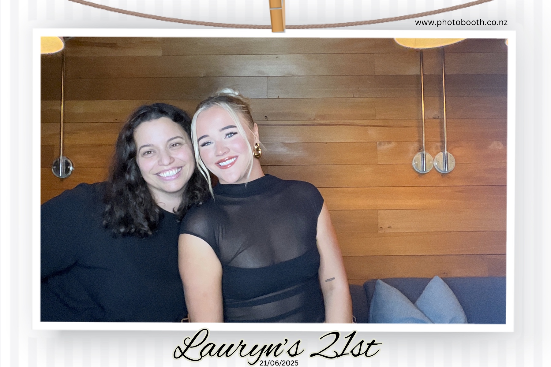 Lauryn's 21st | View more photos from the event at gallery.photobooth.co.nz/u/SelfieCentral/Lauryns-21st
