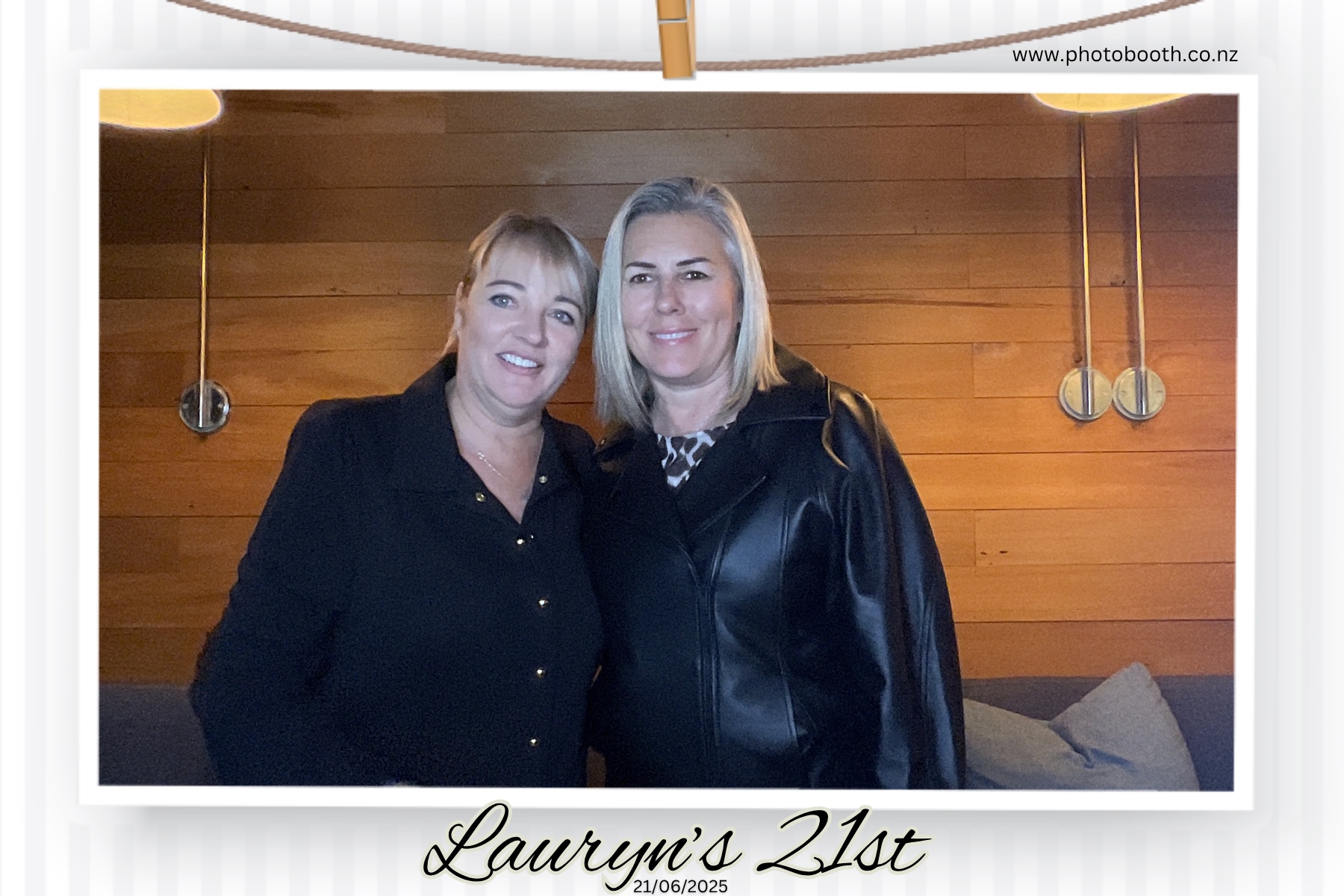 Lauryn's 21st | View more photos from the event at gallery.photobooth.co.nz/u/SelfieCentral/Lauryns-21st