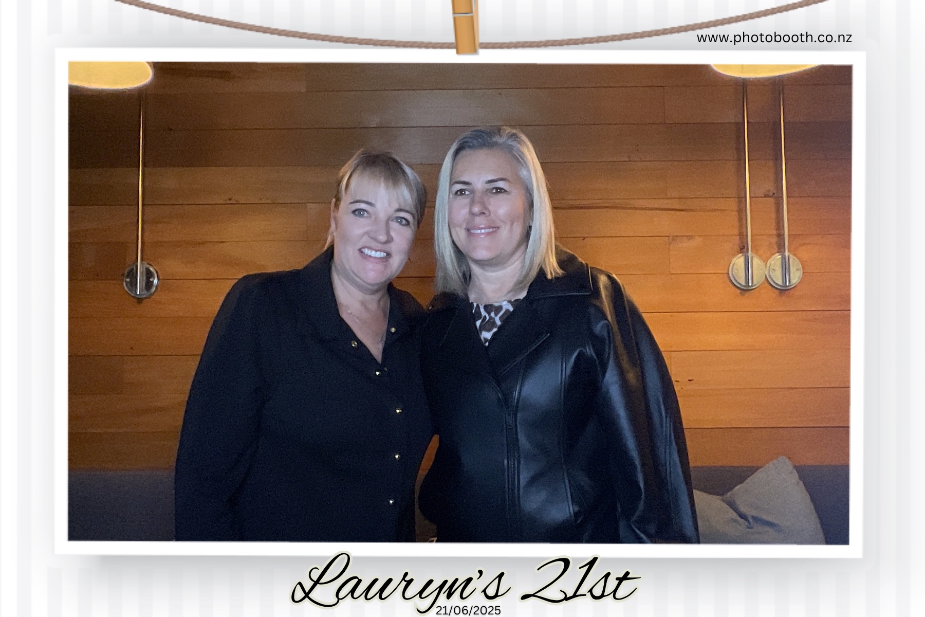 Lauryn's 21st | View more photos from the event at gallery.photobooth.co.nz/u/SelfieCentral/Lauryns-21st