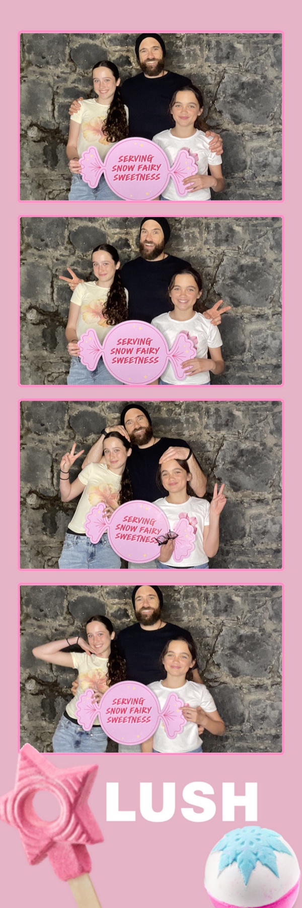 Lush Christmas PR Event | View more photos from the event at gallery.photobooth.co.nz/u/SelfieCentral/Lush-Christmas-PR-Event