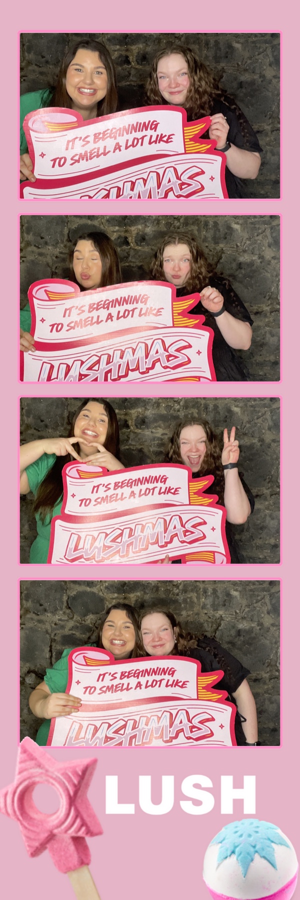 Lush Christmas PR Event | View more photos from the event at gallery.photobooth.co.nz/u/SelfieCentral/Lush-Christmas-PR-Event