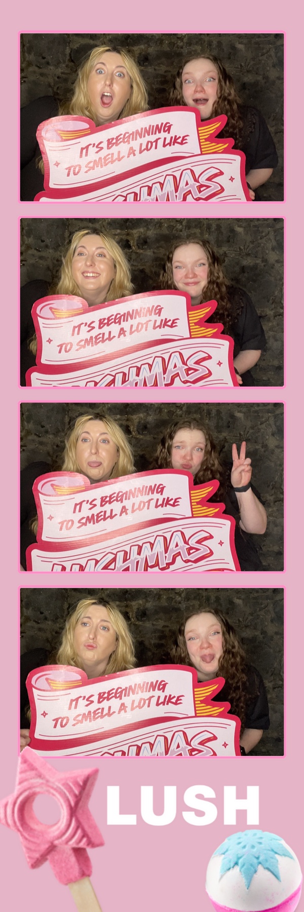 Lush Christmas PR Event | View more photos from the event at gallery.photobooth.co.nz/u/SelfieCentral/Lush-Christmas-PR-Event