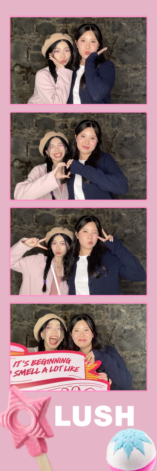 Lush Christmas PR Event | View more photos from the event at gallery.photobooth.co.nz/u/SelfieCentral/Lush-Christmas-PR-Event