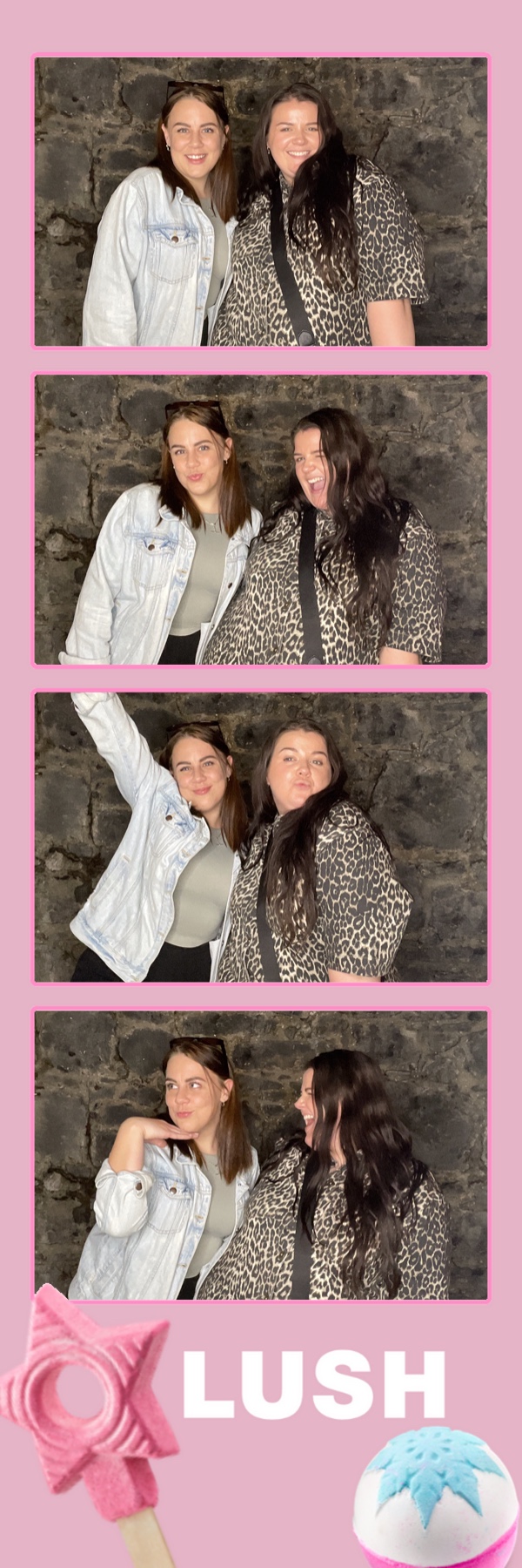 Lush Christmas PR Event | View more photos from the event at gallery.photobooth.co.nz/u/SelfieCentral/Lush-Christmas-PR-Event