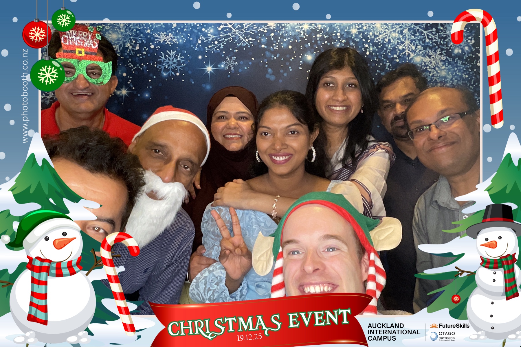 OPAIC Christmas Event | View more photos from the event at gallery.photobooth.co.nz/u/SelfieCentral/OPAIC-Christmas-Event