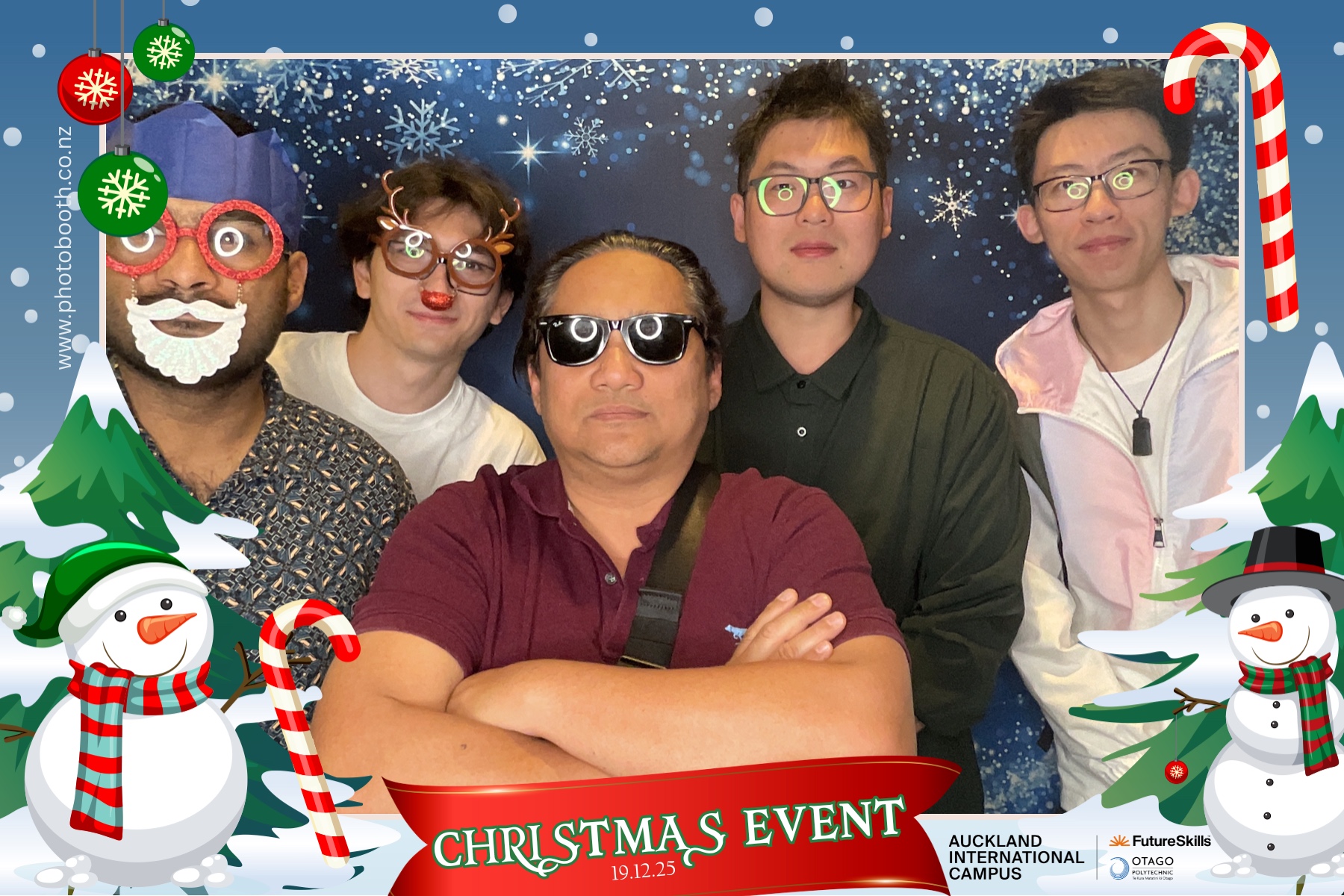 OPAIC Christmas Event | View more photos from the event at gallery.photobooth.co.nz/u/SelfieCentral/OPAIC-Christmas-Event