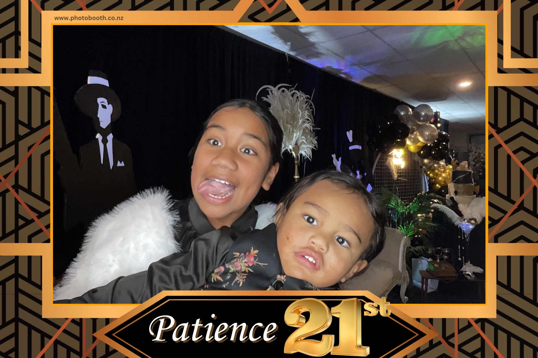 Patience Great Gatsby 21st | View more photos from the event at gallery.photobooth.co.nz/u/SelfieCentral/Patience-Great-Gatsby-21st