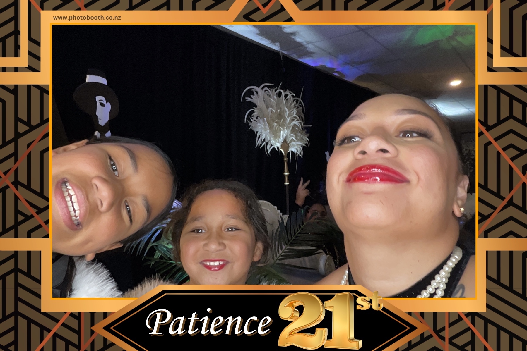 Patience Great Gatsby 21st | View more photos from the event at gallery.photobooth.co.nz/u/SelfieCentral/Patience-Great-Gatsby-21st