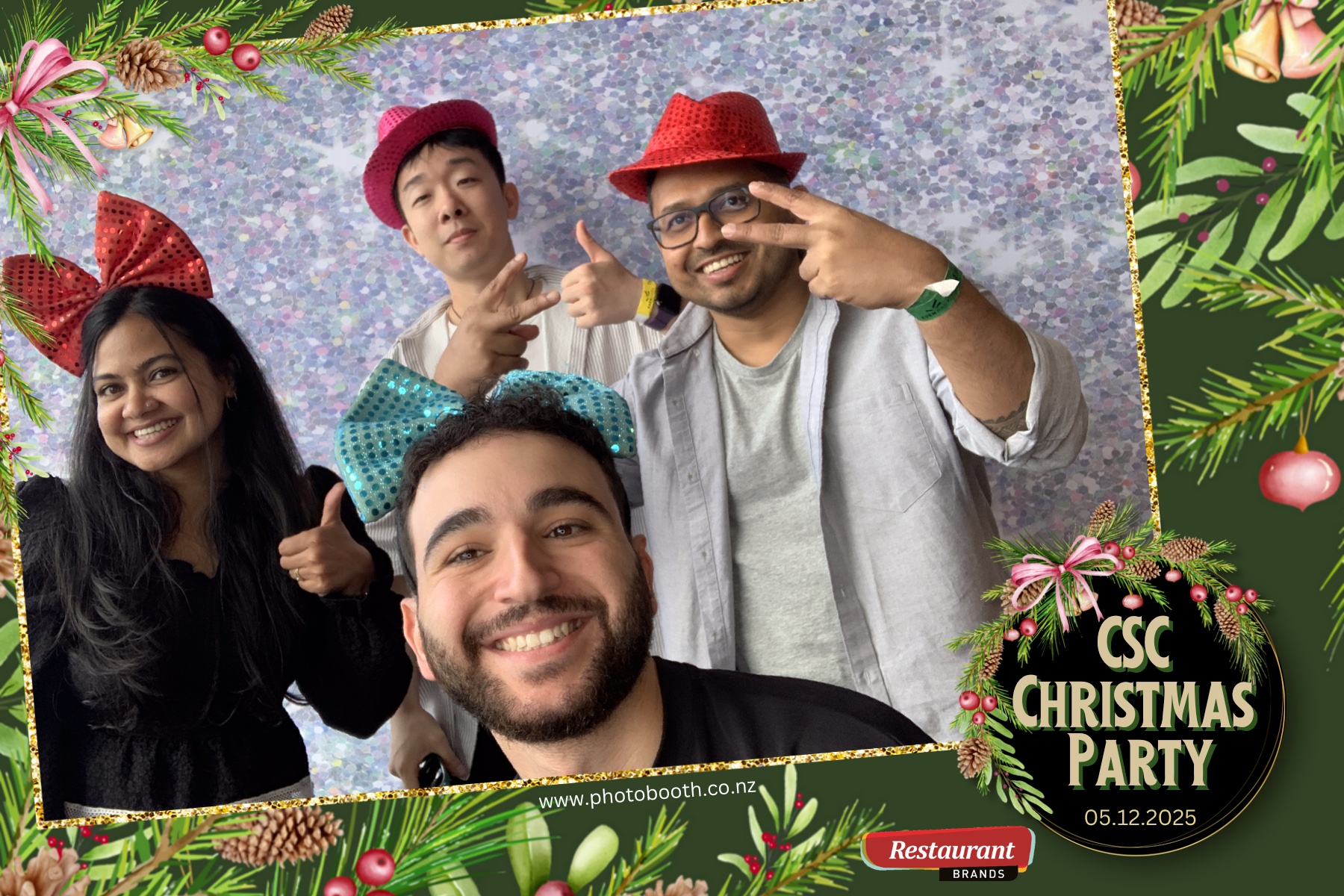 Restaurant Brands Christmas Party | View more photos from the event at gallery.photobooth.co.nz/u/SelfieCentral/Restaurant-Brands-Christmas-Party