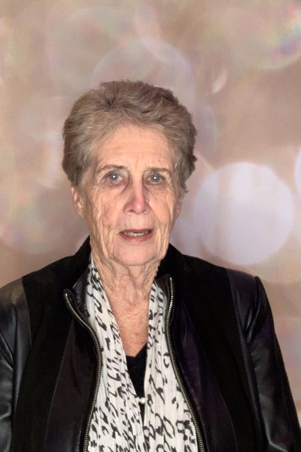 St Andrews Village | View more photos from the event at gallery.photobooth.co.nz/u/SelfieCentral/St-Andrews-Village-0