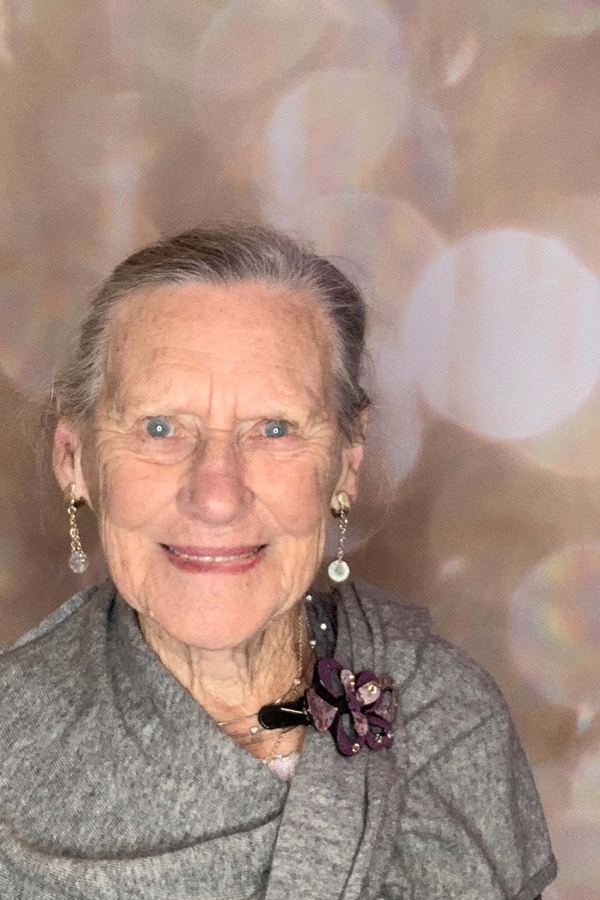 St Andrews Village | View more photos from the event at gallery.photobooth.co.nz/u/SelfieCentral/St-Andrews-Village-0