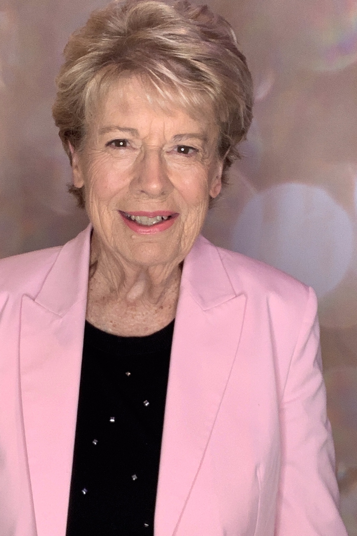 St Andrews Village | View more photos from the event at gallery.photobooth.co.nz/u/SelfieCentral/St-Andrews-Village-0