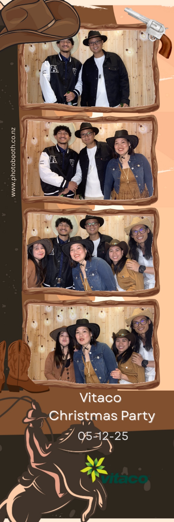 Vitaco Christmas Party | View more photos from the event at gallery.photobooth.co.nz/u/SelfieCentral/Vitaco-Christmas-Party-1