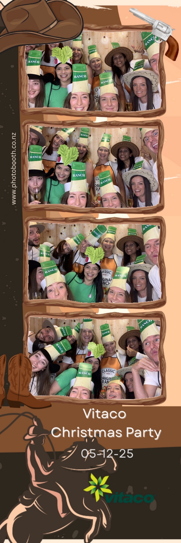 Vitaco Christmas Party | View more photos from the event at gallery.photobooth.co.nz/u/SelfieCentral/Vitaco-Christmas-Party-1