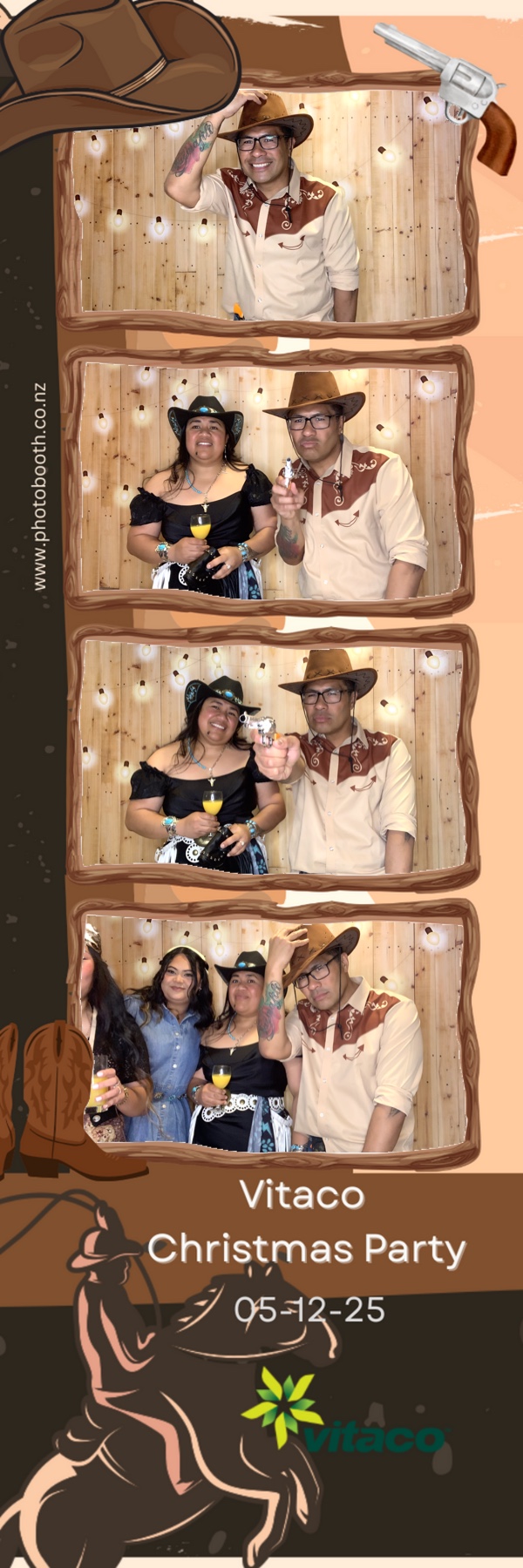 Vitaco Christmas Party | View more photos from the event at gallery.photobooth.co.nz/u/SelfieCentral/Vitaco-Christmas-Party-1