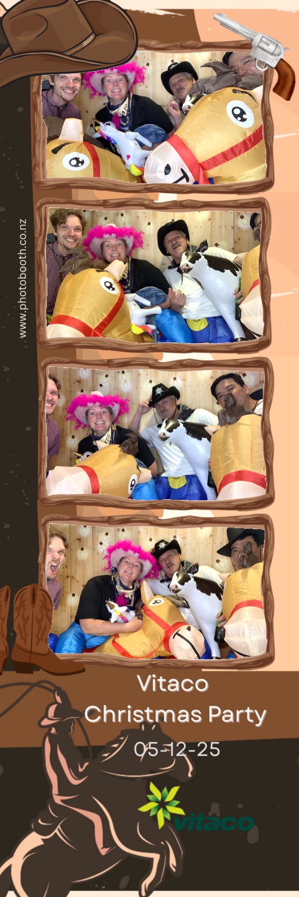 Vitaco Christmas Party | View more photos from the event at gallery.photobooth.co.nz/u/SelfieCentral/Vitaco-Christmas-Party-1