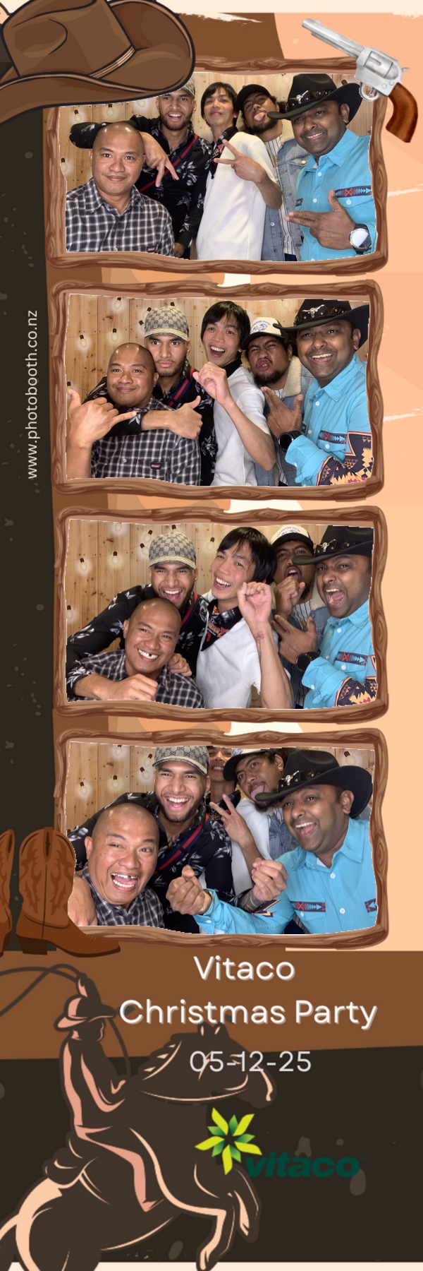 Vitaco Christmas Party | View more photos from the event at gallery.photobooth.co.nz/u/SelfieCentral/Vitaco-Christmas-Party-1