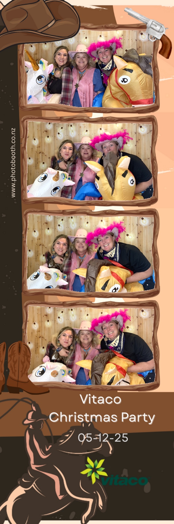 Vitaco Christmas Party | View more photos from the event at gallery.photobooth.co.nz/u/SelfieCentral/Vitaco-Christmas-Party-1