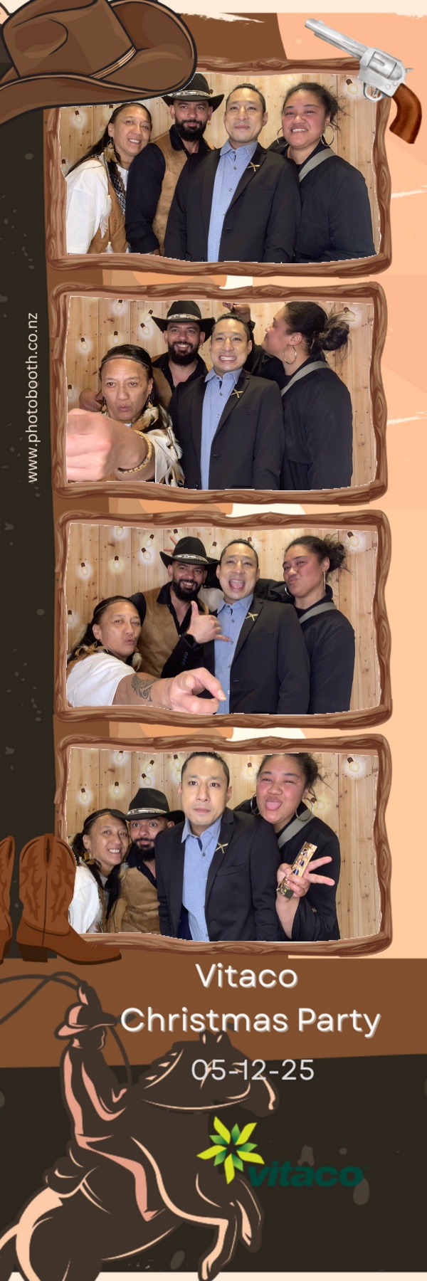 Vitaco Christmas Party | View more photos from the event at gallery.photobooth.co.nz/u/SelfieCentral/Vitaco-Christmas-Party-1