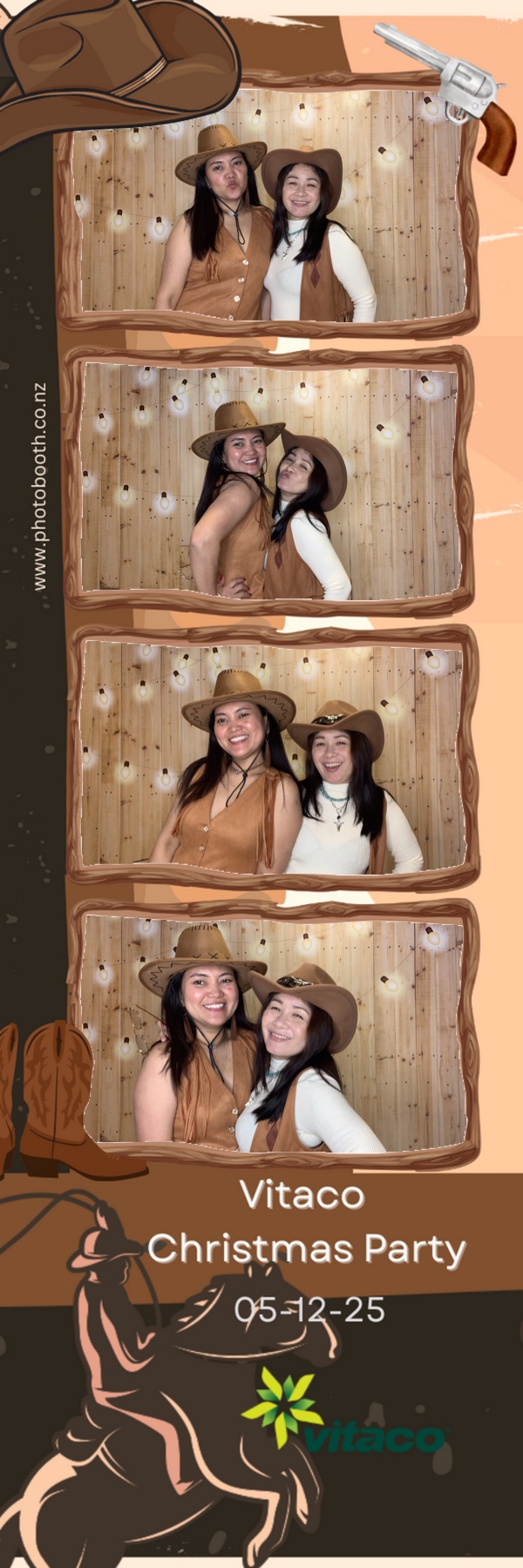 Vitaco Christmas Party | View more photos from the event at gallery.photobooth.co.nz/u/SelfieCentral/Vitaco-Christmas-Party-1