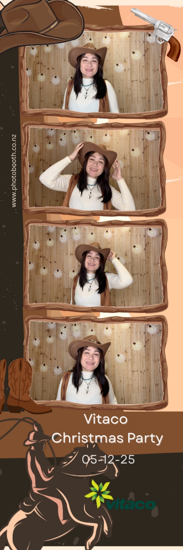 Vitaco Christmas Party | View more photos from the event at gallery.photobooth.co.nz/u/SelfieCentral/Vitaco-Christmas-Party-1