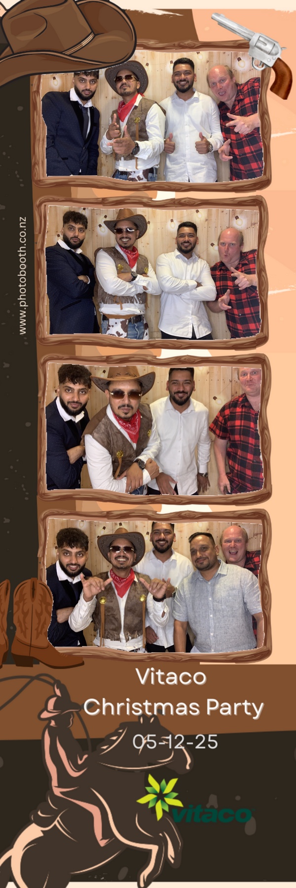 Vitaco Christmas Party | View more photos from the event at gallery.photobooth.co.nz/u/SelfieCentral/Vitaco-Christmas-Party-1