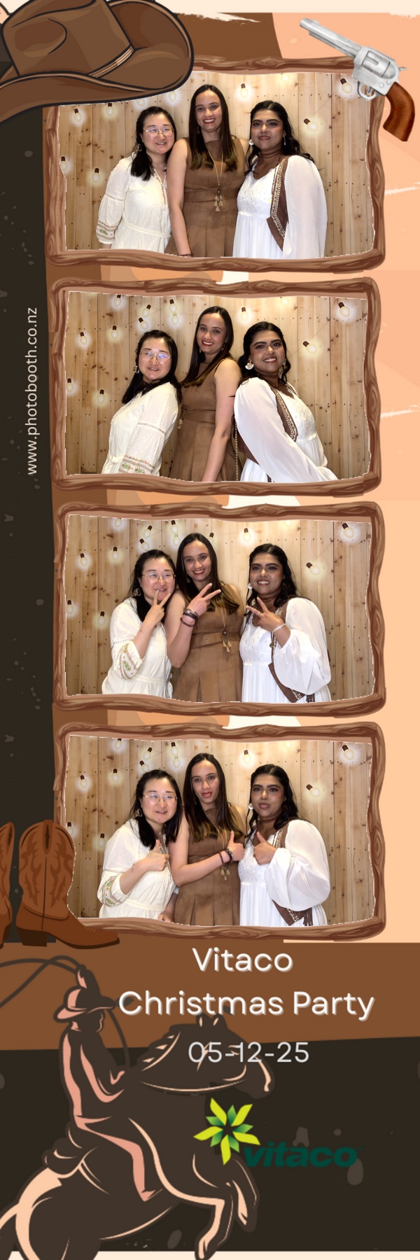 Vitaco Christmas Party | View more photos from the event at gallery.photobooth.co.nz/u/SelfieCentral/Vitaco-Christmas-Party-1