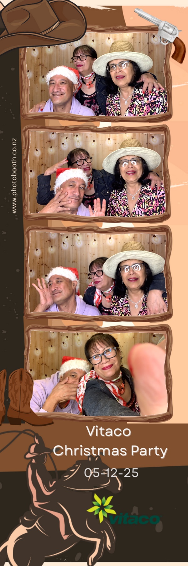 Vitaco Christmas Party | View more photos from the event at gallery.photobooth.co.nz/u/SelfieCentral/Vitaco-Christmas-Party-1