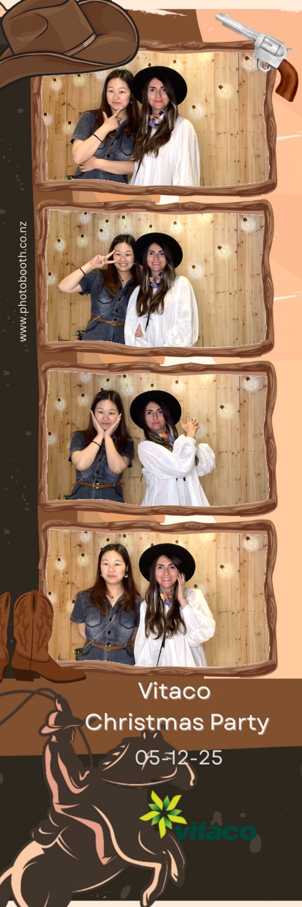 Vitaco Christmas Party | View more photos from the event at gallery.photobooth.co.nz/u/SelfieCentral/Vitaco-Christmas-Party-1