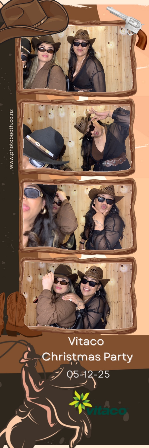 Vitaco Christmas Party | View more photos from the event at gallery.photobooth.co.nz/u/SelfieCentral/Vitaco-Christmas-Party-1